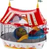 Ferplast Kooi Circus Fun – Hamsterkooi – Wit/Rood – 49,5 X 34 X 42,5 Cm 1 Ferplast Kooi Circus Fun – Hamsterkooi – Wit/Rood – 49,5 X 34 X 42,5 Cm -Flamingo Winkel 1093x1200